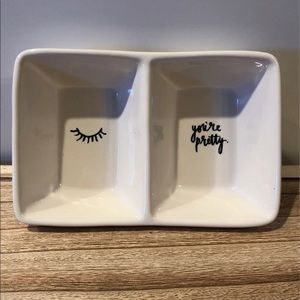 Rae dunn 2 compartment tray